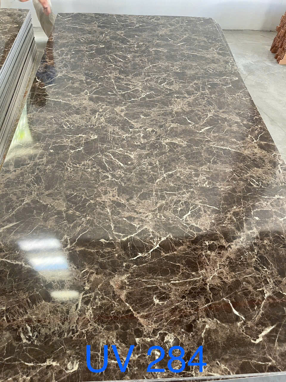 Tấm nhựa PVC 284